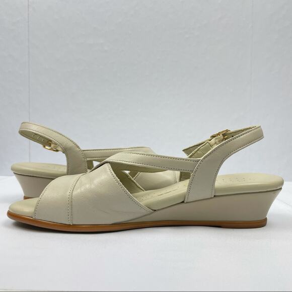 SAS | 7.5AA Caress Bone Cross Strap Wedge Sandals - Picture 5 of 15